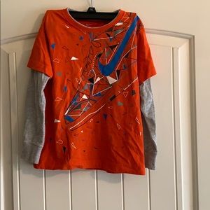 Boys Nike long sleeve T-shirt